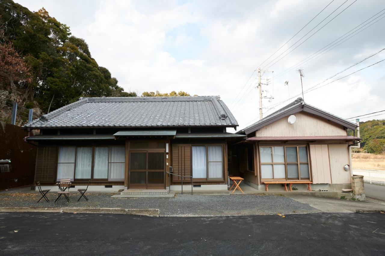 Vila 一棟貸自炊可-世界遺産 熊野古道歩きやサイクリングの拠点に-Wifi-駐車場3台無料 Shimosato Exteriér fotografie